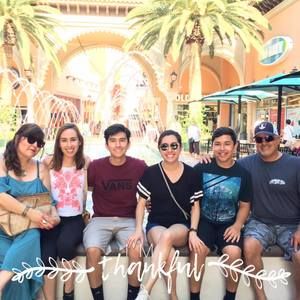 Meet your Posher, Lorena